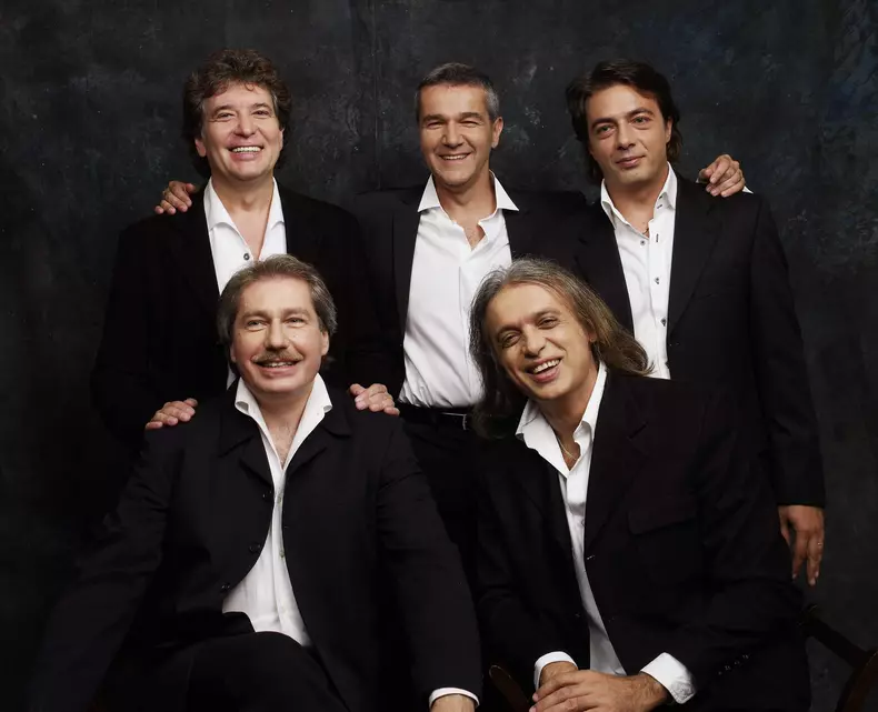 Holograf-mugurel-vrabete