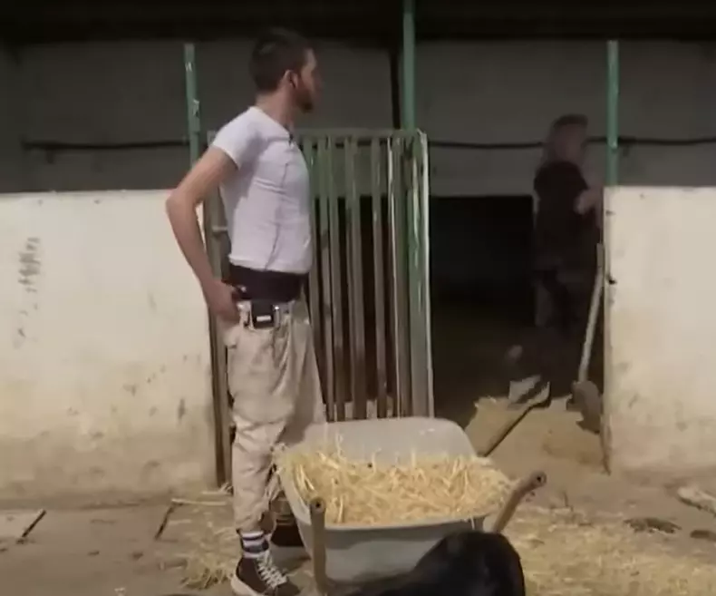 David Puscas la ferma 8