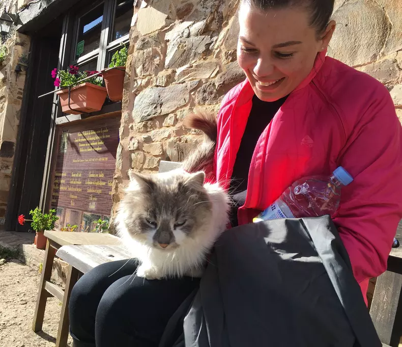 Gina Pistol pelerinaj El Camino