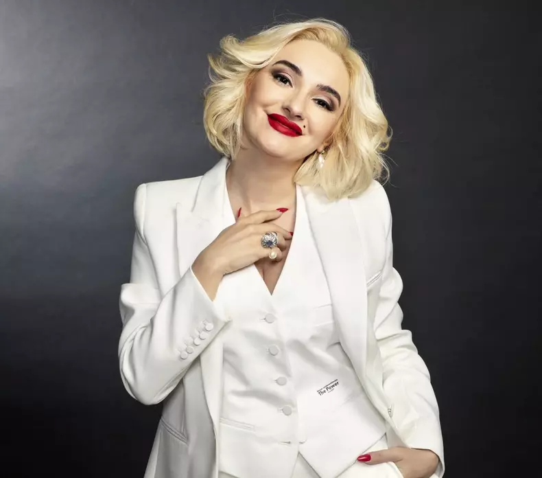 de-ce-nu-mai-e-ana-morosan-la-masked-singer-2