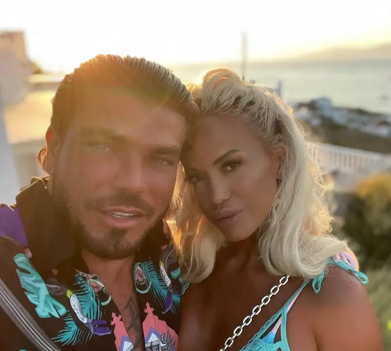 anda-adam-si-iubitul-1