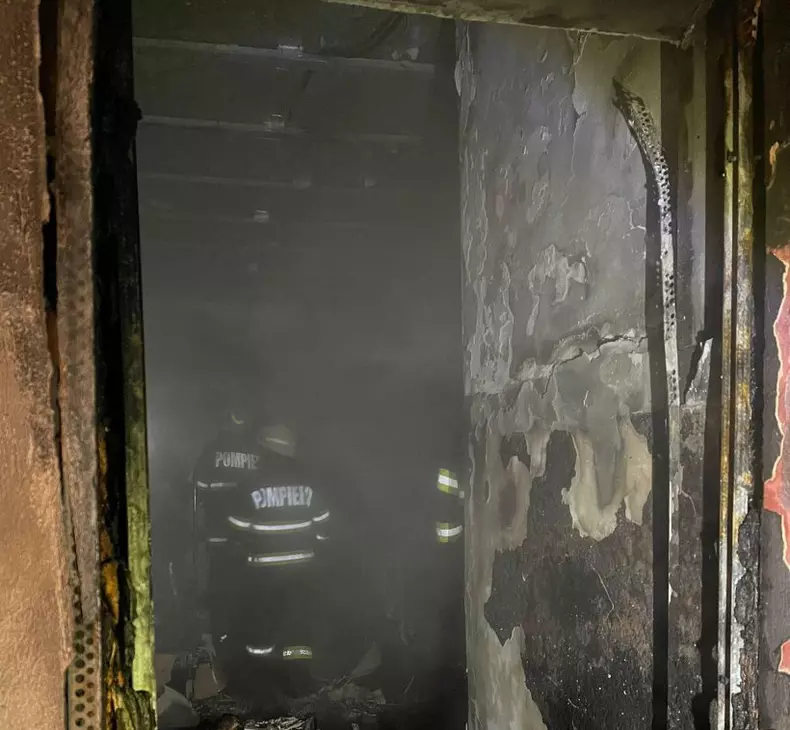 incendiu-la-spitalul-de-boli-infectioase-din-ploiesti-doi-morti-pacienti-evacuati-735514