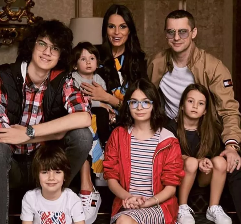 anca serea si copiii 1