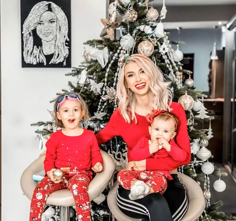 Andreea Bălan și fiicele ei