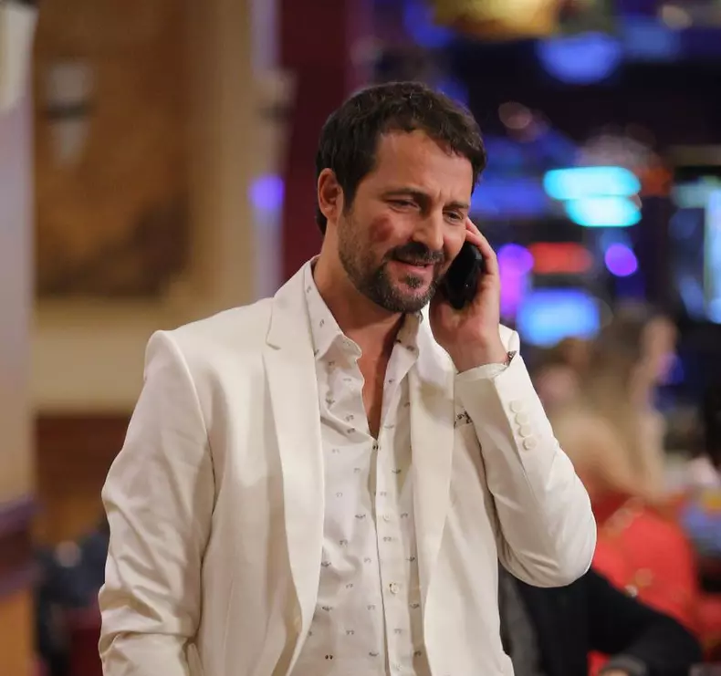 andrei-aradits-si-sotia-4