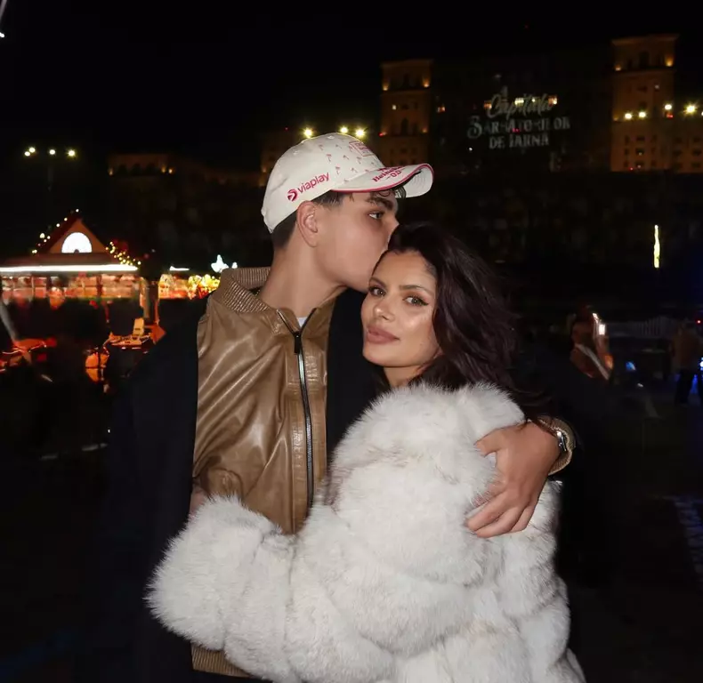 Ileana Lazariuc și băieții ei (3)