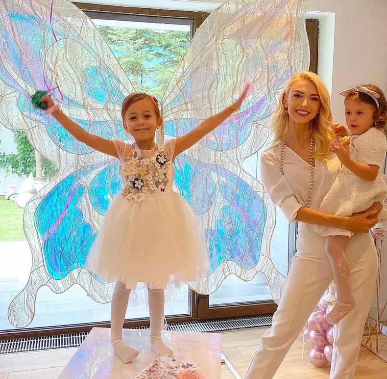 2701495974926036822259858329429290237545404n