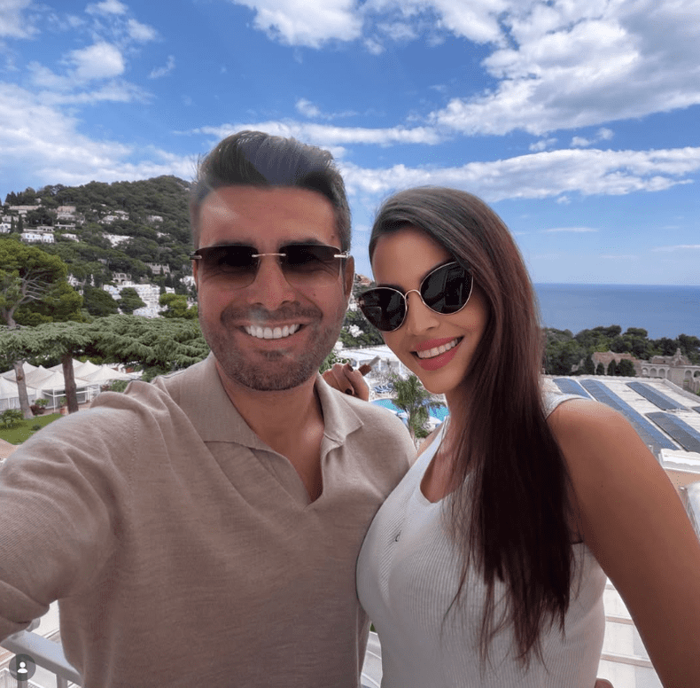 Adrian Mutu si Sandra in vacanta petrecuta in Italia