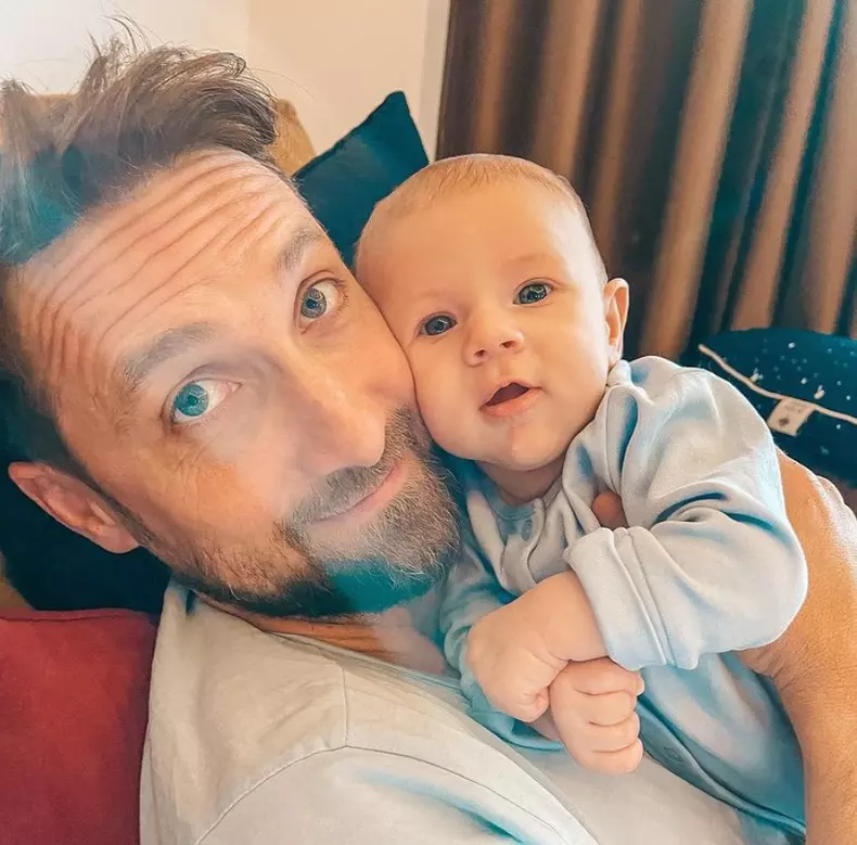 dani-otil-si-gabriela-bona-pentru-fiul-lor-4