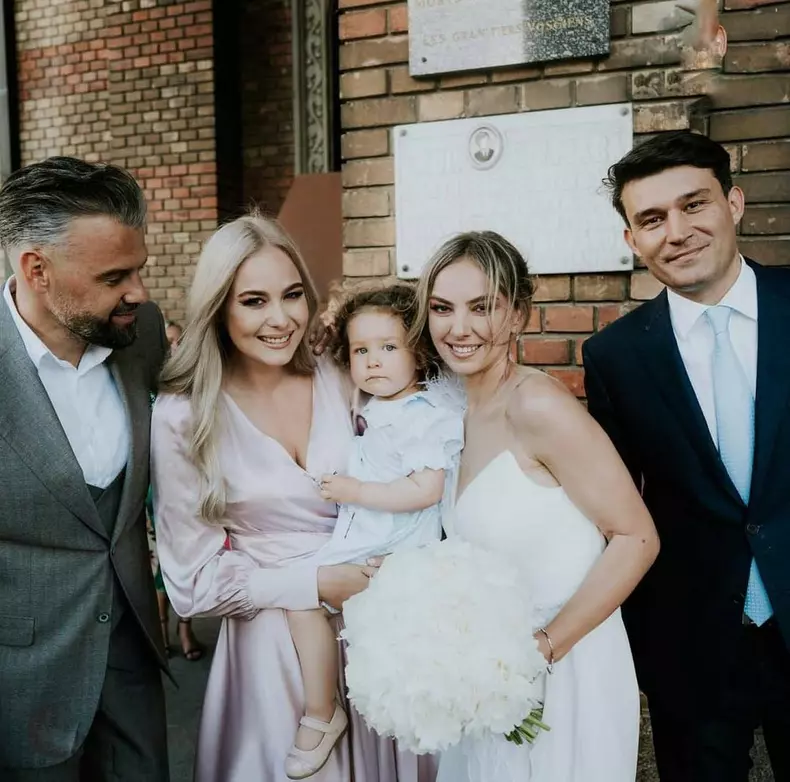 roxana ionescu si tinu vidaicu s au casatorit religios (6)
