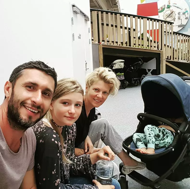Dana Nălbaru și Dragos Bucur au înfiat o fetiță
