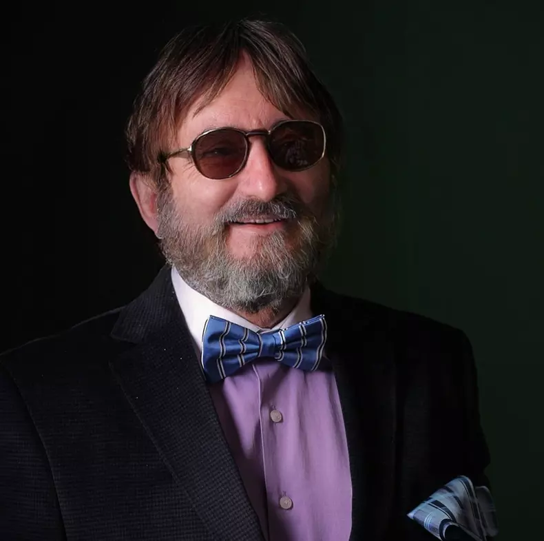 cornel-palade-spectacol-alcool-1