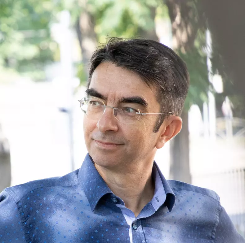 mihai-gainusa-student-3