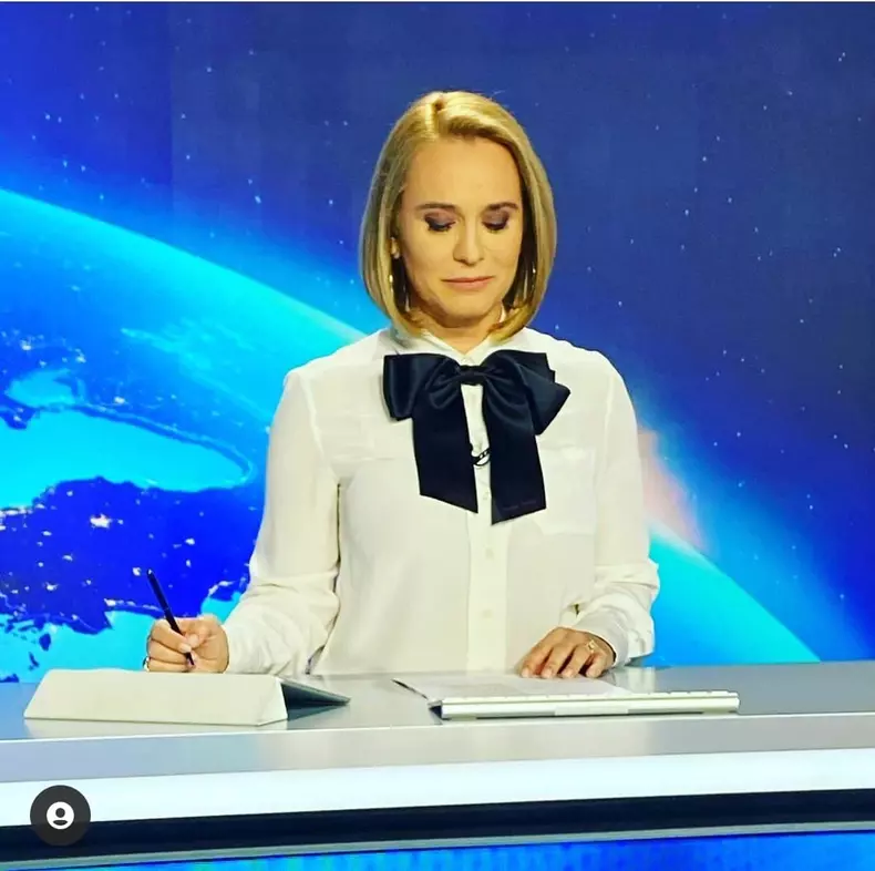 andreea esca imbracata de maria marinescu la strile pro tv (5)
