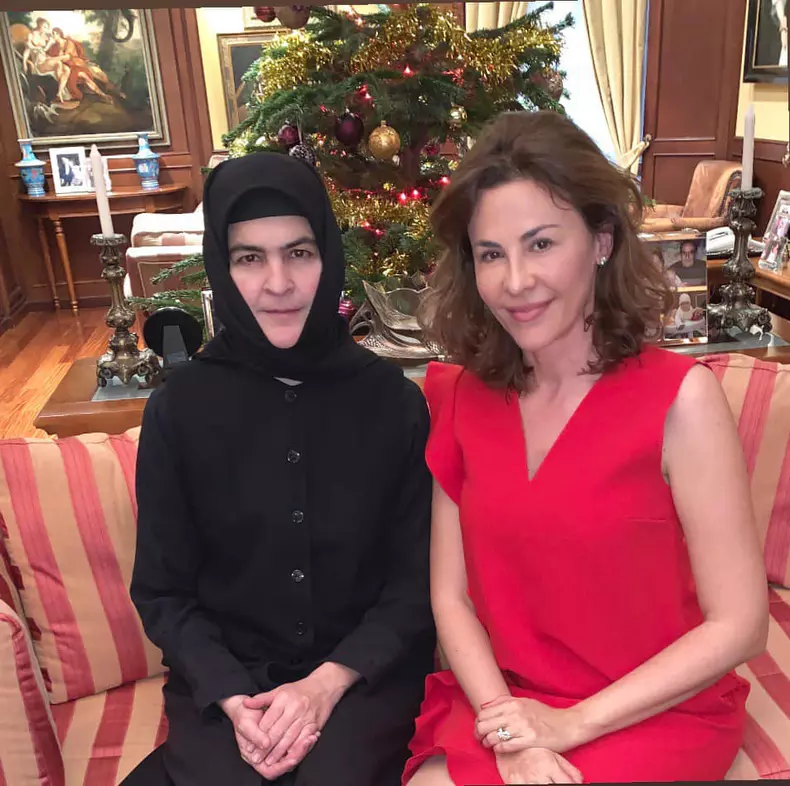 adina-alberts-sora-manastire