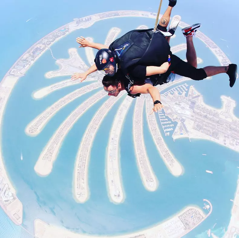 36483915_1985743758124820_8258027095687430144_n