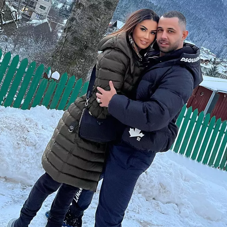 2729252115400412841482616618427477463951234n