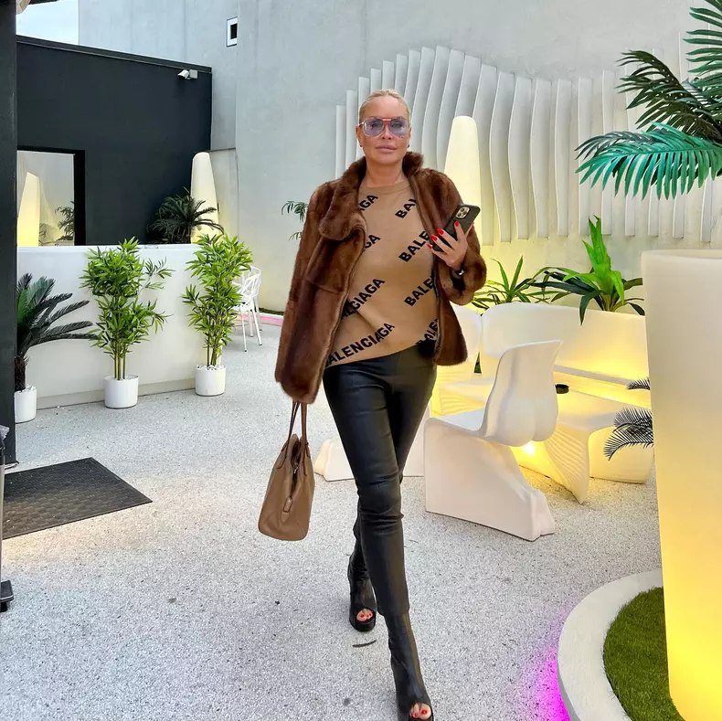 vica-blochina-propunere-neasteptata-barbat-20-000-de-euro-4