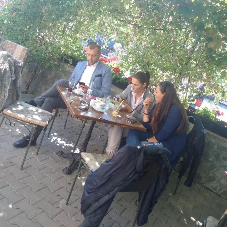 scufita rosie de la chefi la cutite (3)