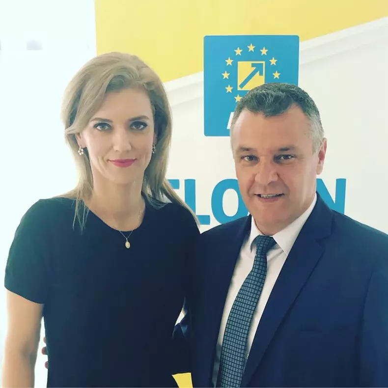 22894303_1616930948372154_1314597590647483546_n