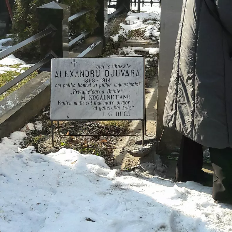 inmormantarea lui Neagu Djuvara_cimitirul Bellu (4)