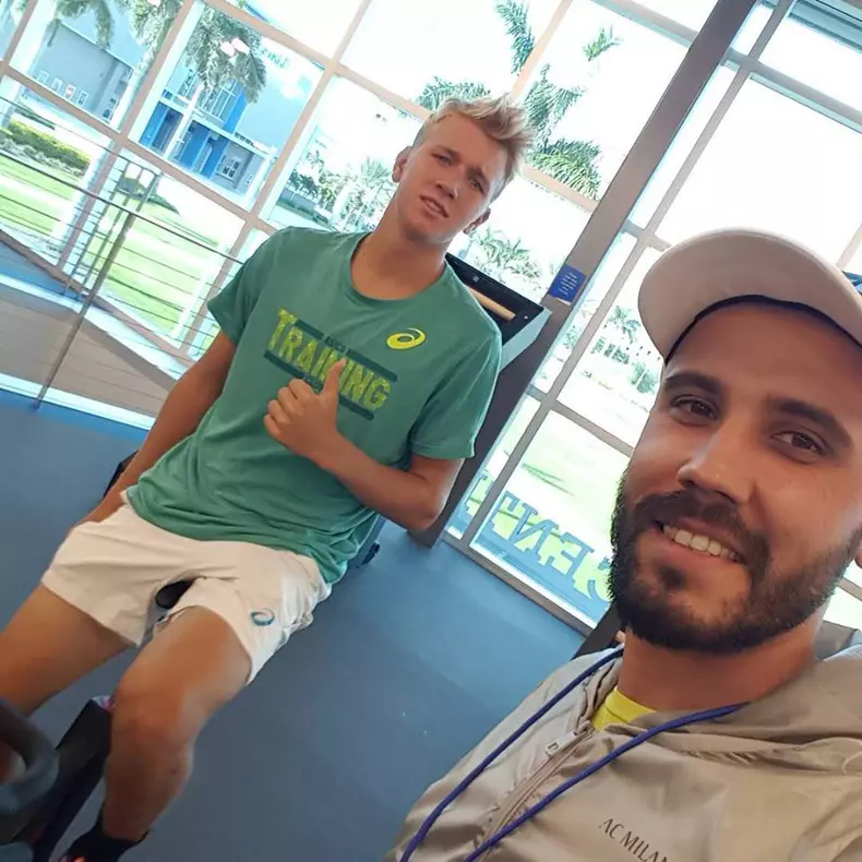 27459962_346036655877365_3234826056614183270_n