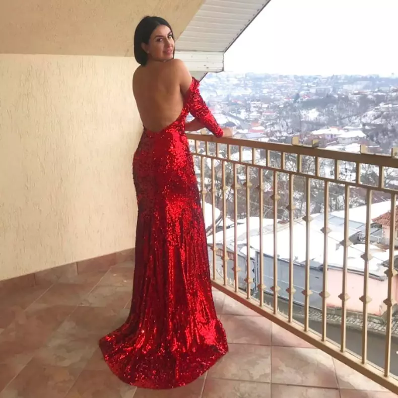 50964390_2385773438212030_19959168291045376_n