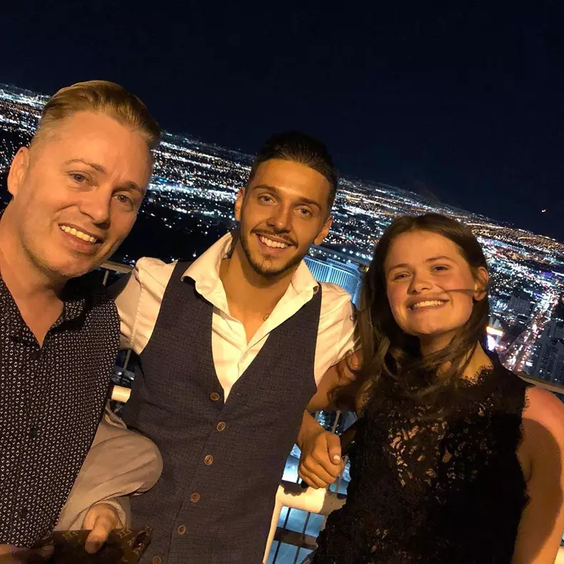 36713747_438237013312169_6846460684830507008_o