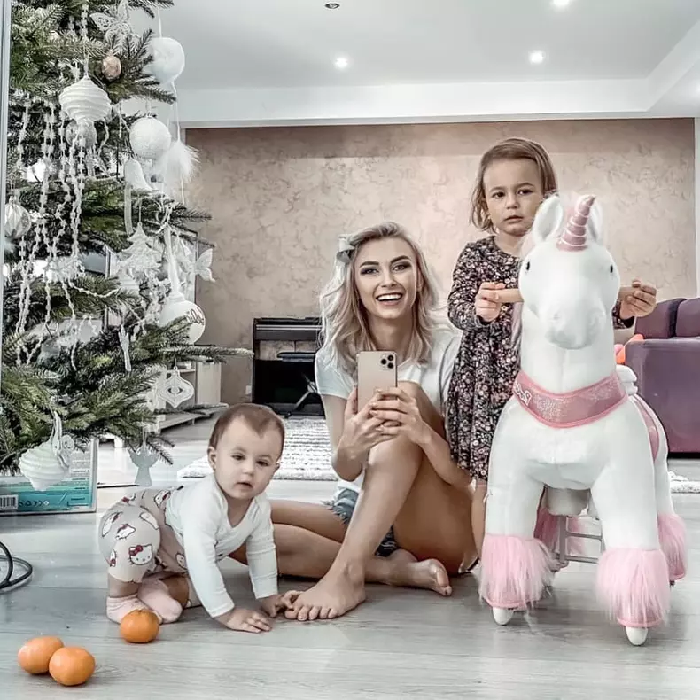 Andreea Bălan și fiicele ei