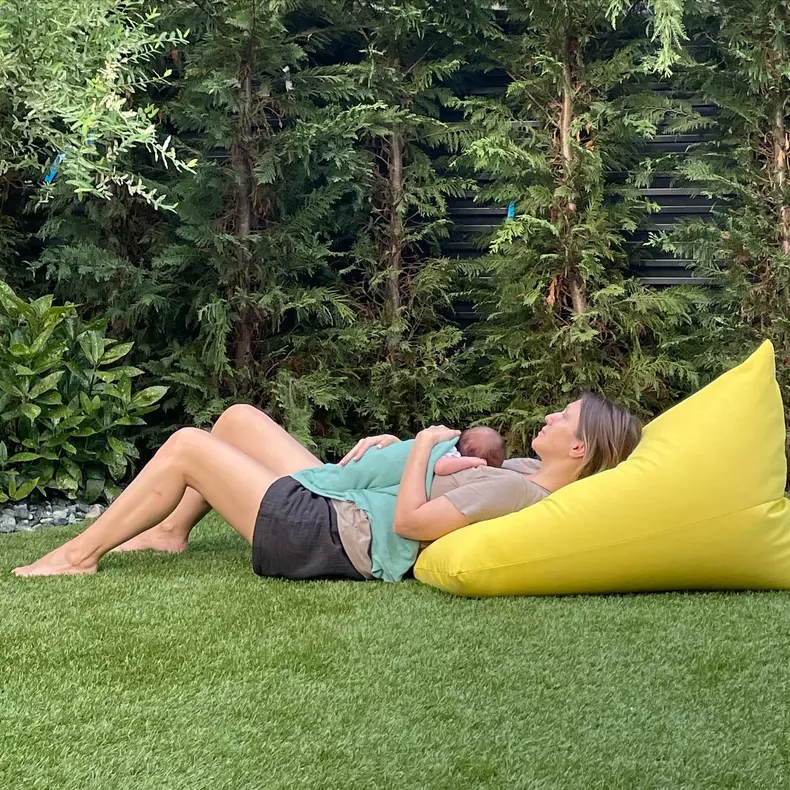 adela popescu botezul celui de al treilea copil 3