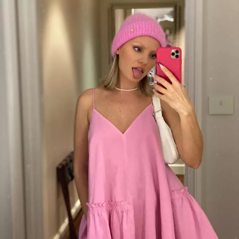 2446441174450232803114714499839580661121124n