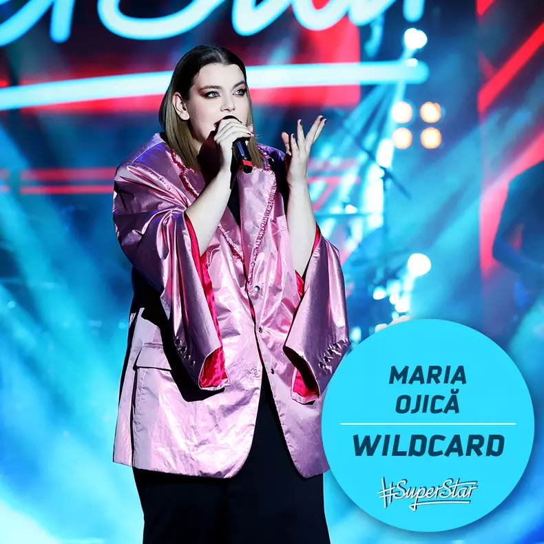 maria-ojica-wild-card-smiley