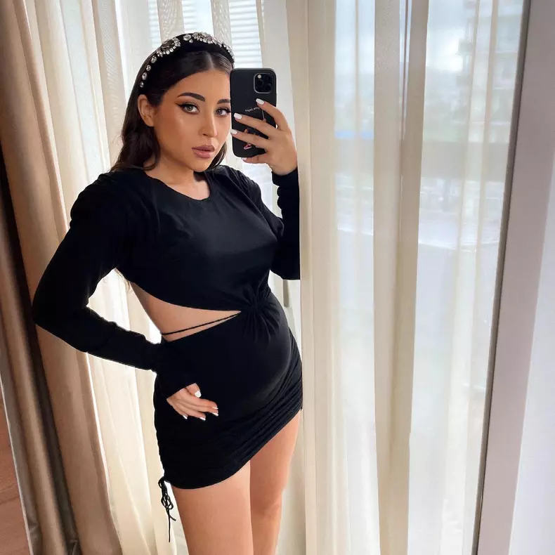 nicole-cherry-insarcinata