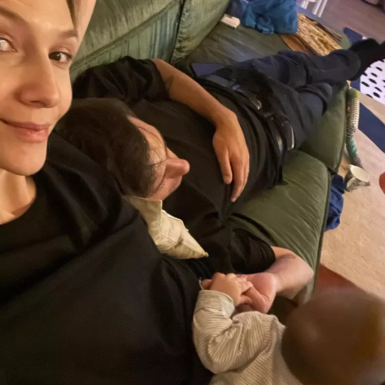 adela-popescu-si-radu-valcan-nu-au-putut-pleca-in-dubai-1