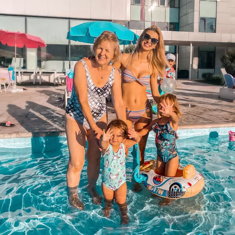 andreea-balan-si-mama-ei-6