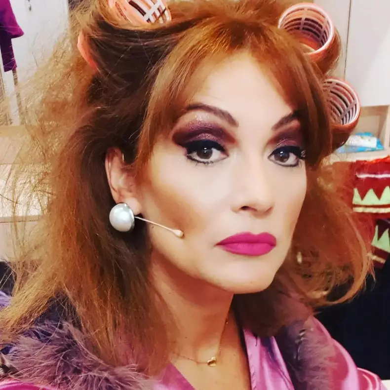 24505954631381839664264138385253090397248745n