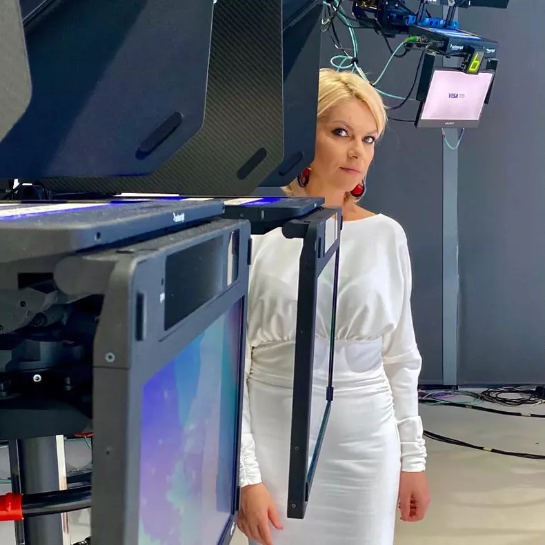 andreea-marinescu-prezentatoare-pro-tv-1