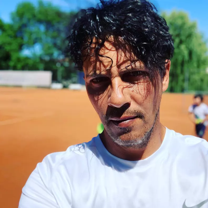 1985576983351976548328071983500342246242693n