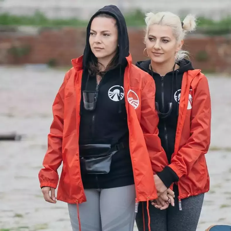 lidia-buble-si-estera-eliminate-asia-express-1