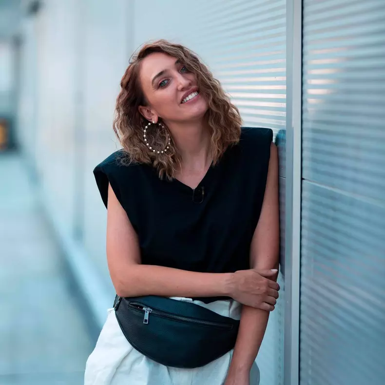 ilona-brezoianu-3