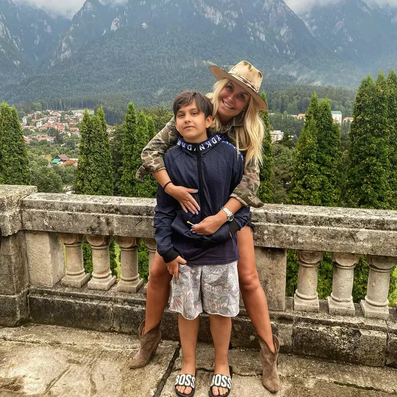 edan-baiatul-lui-vica-blochina-si-al-lui-victor-piturca-3