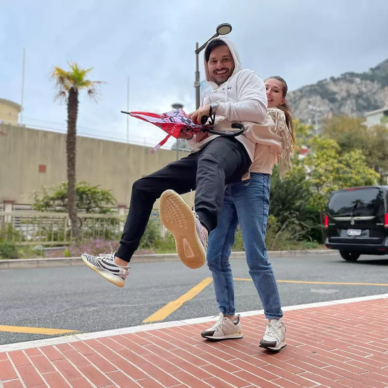 28018962852375763762640482413592959164526749n