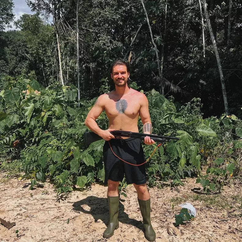 bogdan-vladau-organizeaza-vacante-3