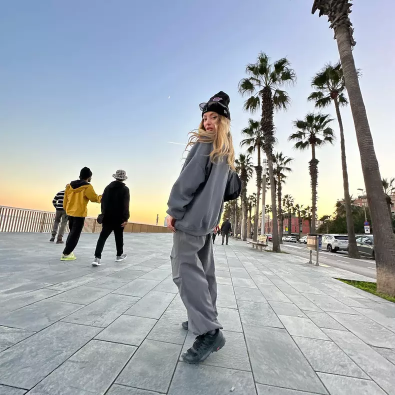 3226641235079208545167423511007145524485954n