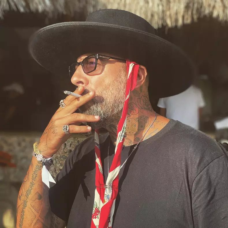 2849958891483670210693568414485563342599258n