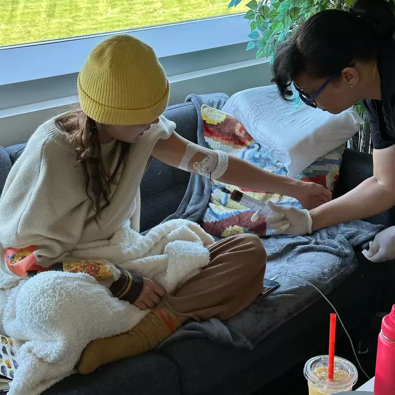 bella-hadid-12