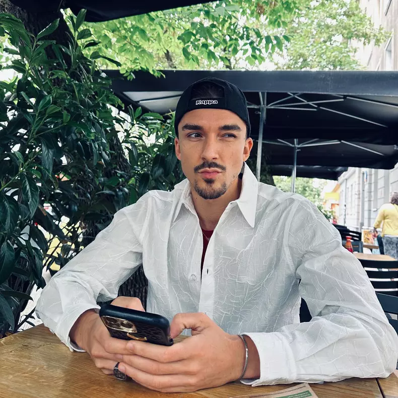 emil-rengle-are-iubit-3