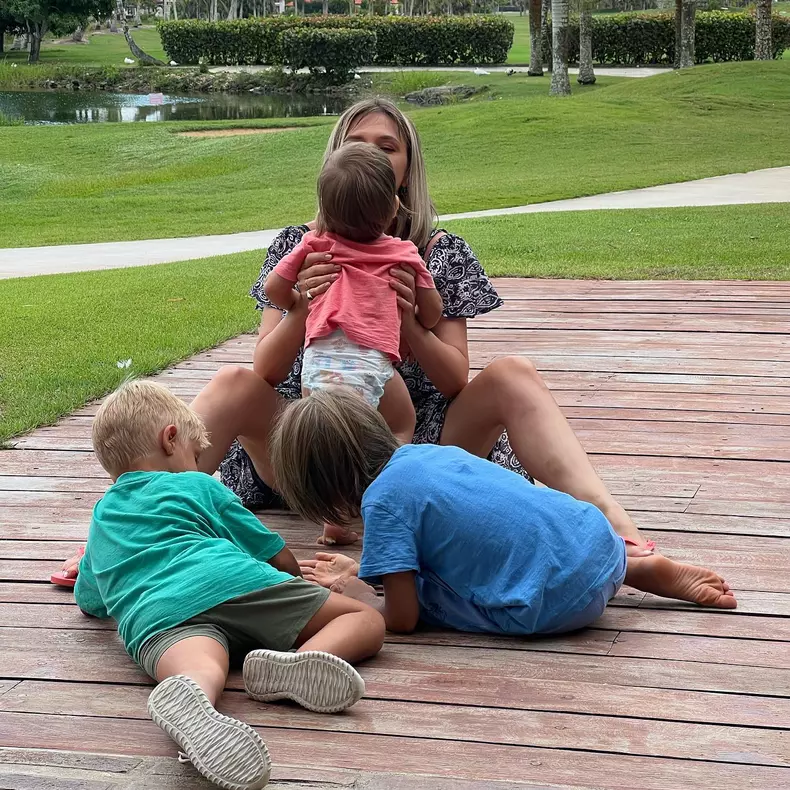 adela-popescu-si-radu-valcan-copii-5