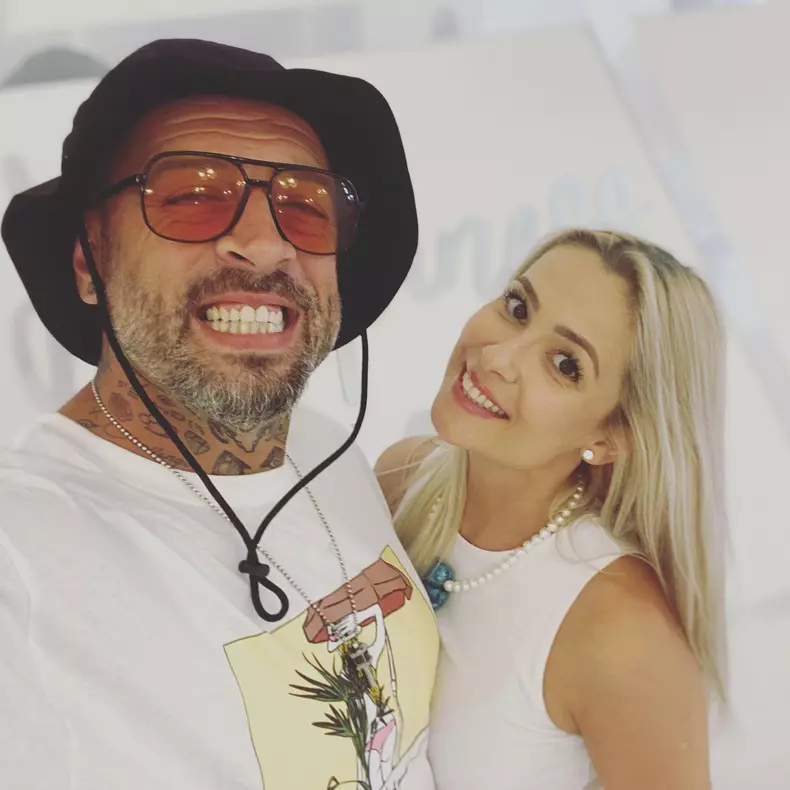 2892138641534656105594974781684291381463585n