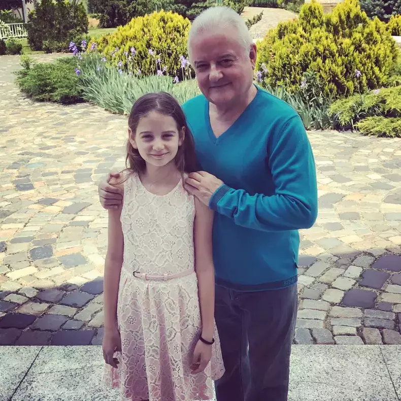 VIDEO Irina Columbeanu vine în România. Irinel așteaptă să își vadă fiica: „Mi-a cerut o procură pentru că îi trebuie pe la ambasadă”